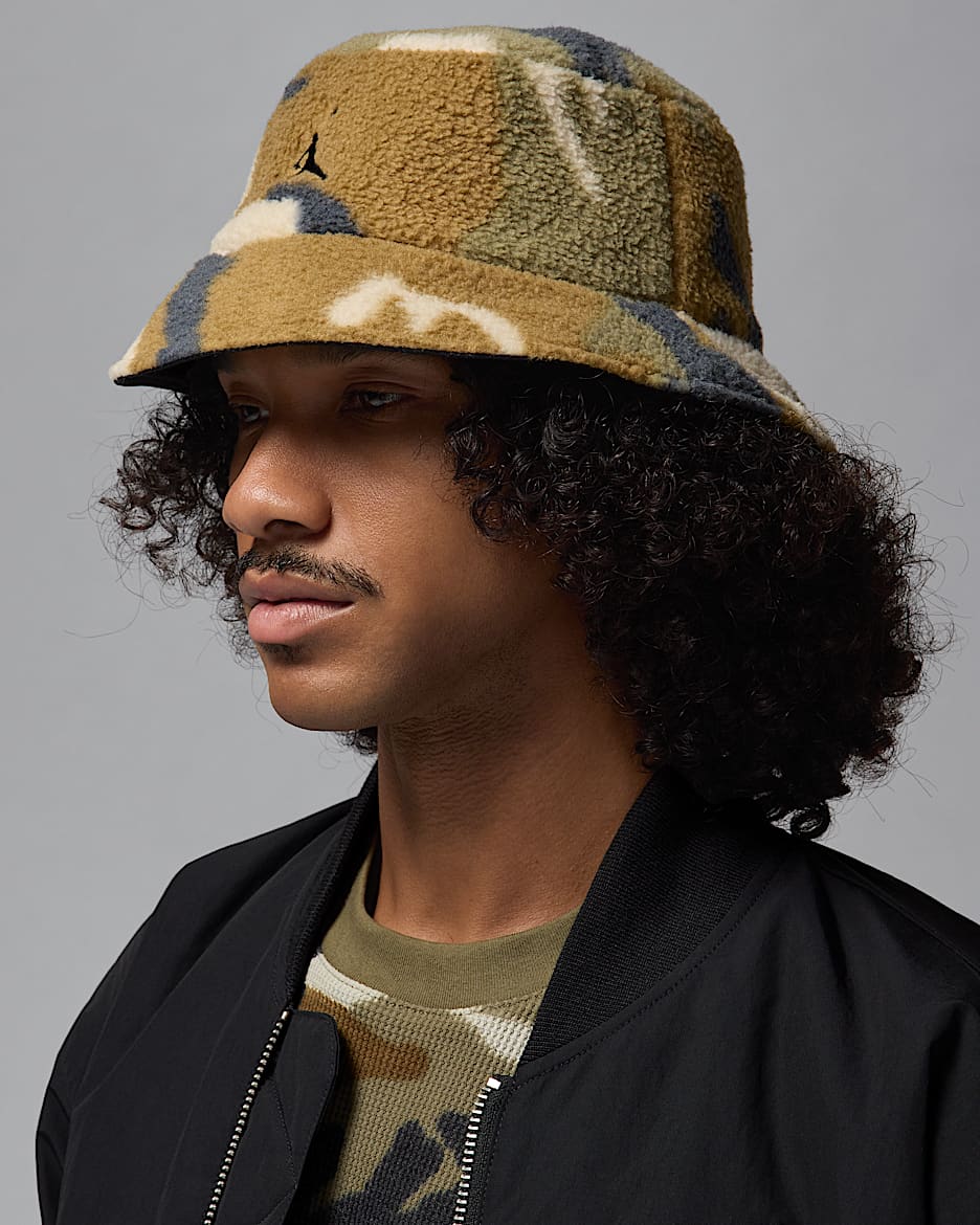 Jordan Apex Winter Bucket Hat. Nike
